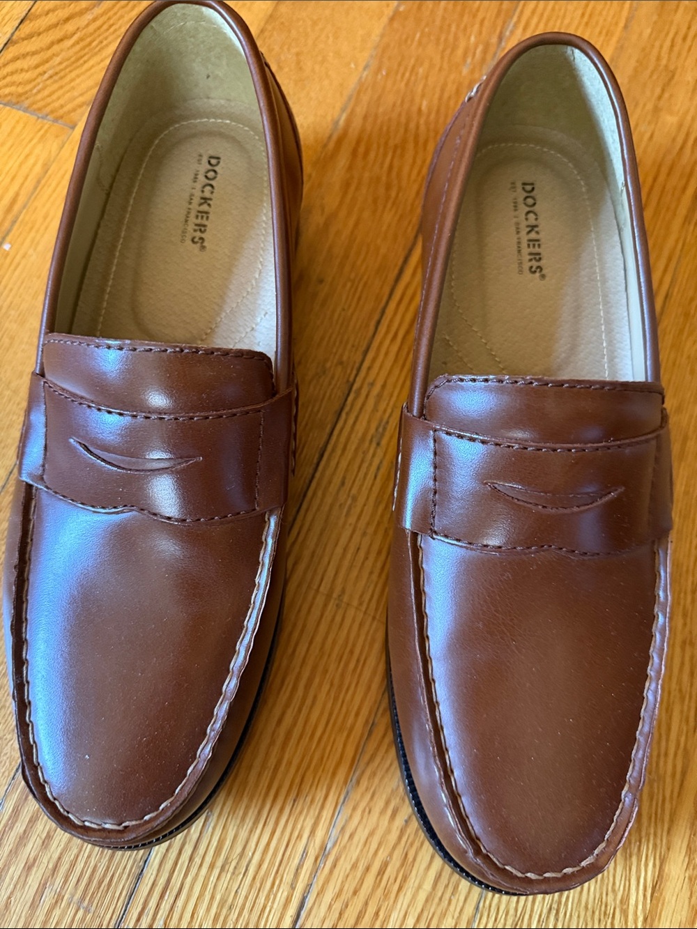 Dockers Men's Chestnut Brown Leather Penny Loafers